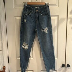 Rewash brand size 5/27 distressed jeans